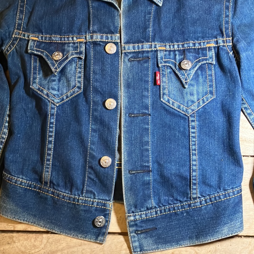 Levi’s Iconic Type 1 Jacket - Picture 5 of 7